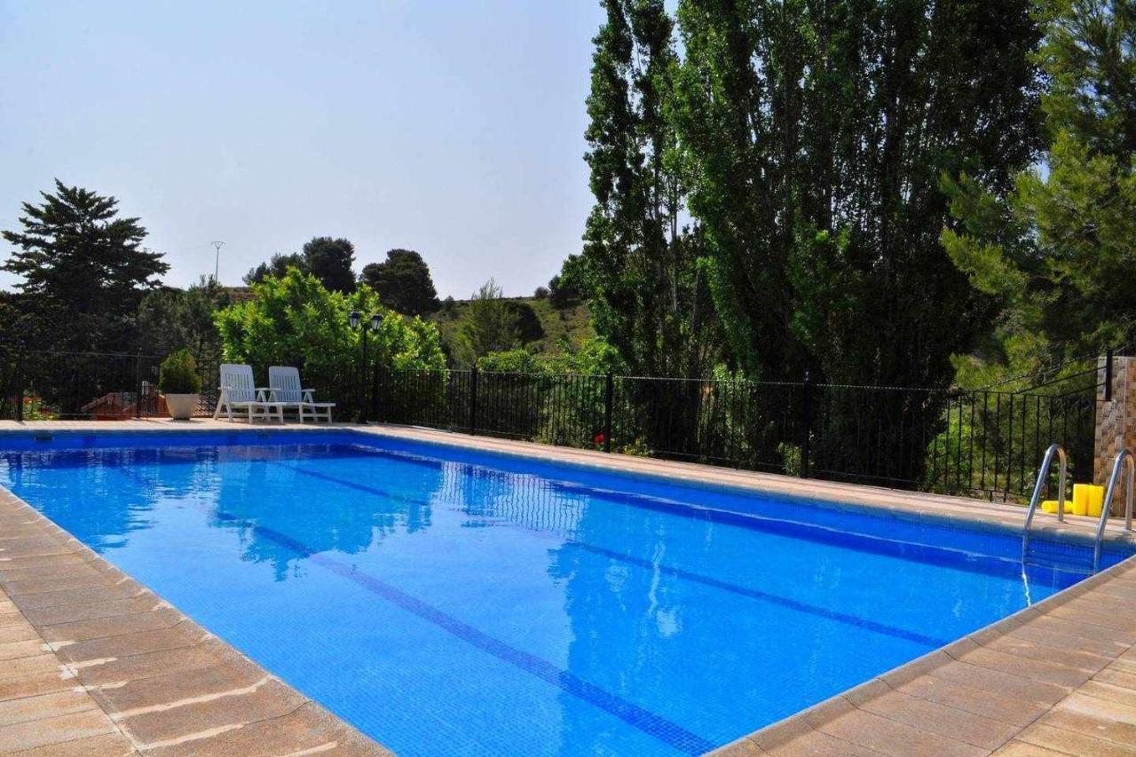 CASA RURAL EL SALERO PISCINA CAMPO DE FUTBOL Y VOLEY CHIMENEA BARBACOA  MORATALLA (MURCIA) (Spain) - from US$ 120 | BOOKED